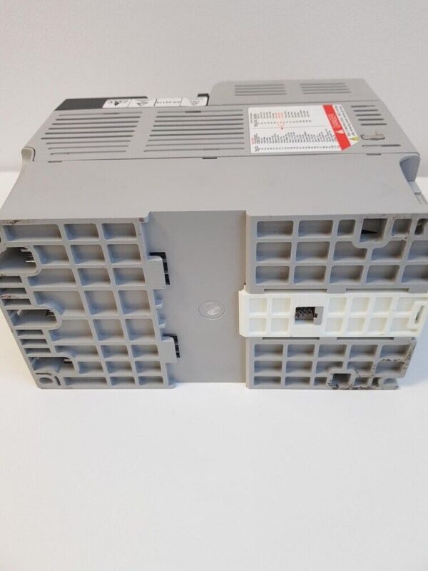 Allen-Bradley POWERFLEX Frequenzumrichter 22D-D6P0N104