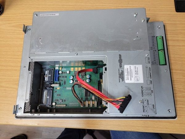 Siemens Panel PC 677B A5E03432076 ohne Festplatte 314226359922 4
