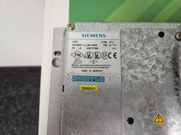 SIEMENS 6AV3637-1LL00-0AX0 Panel Generalüberholt