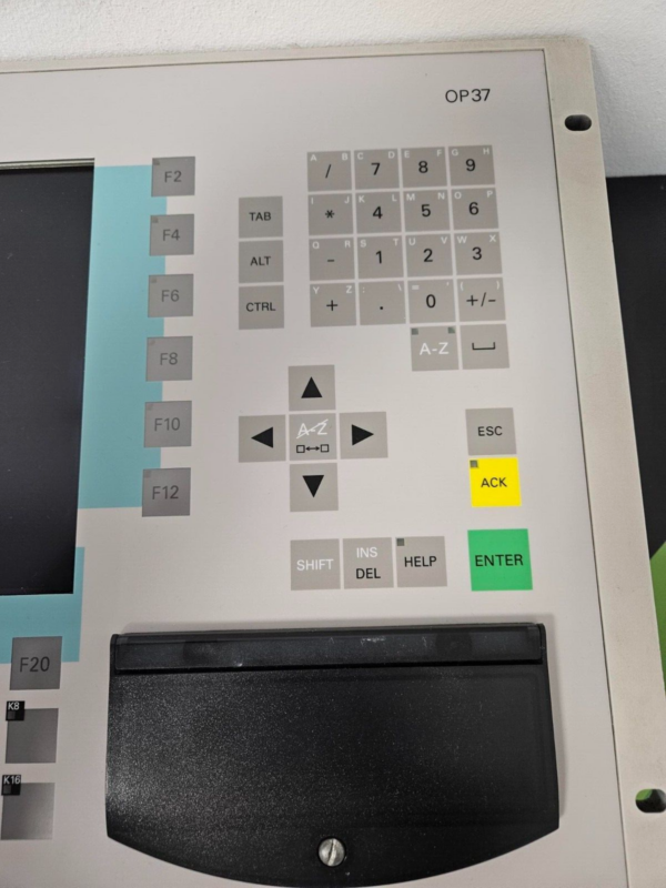 SIEMENS 6AV3637-1LL00-0AX0 Panel Generalüberholt