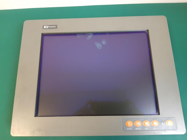 AXIOMTEK P6122PG AC RC Touch Panel 314404657537 3